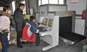 隨快遞企業(yè)是如何用快遞X光安檢機(jī)的？
